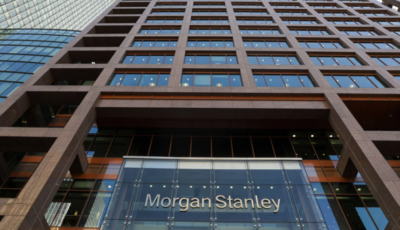 بنك أميركي يفرض غرامة مليون دولار كعقوبة على استخدام موظفيه واتساب