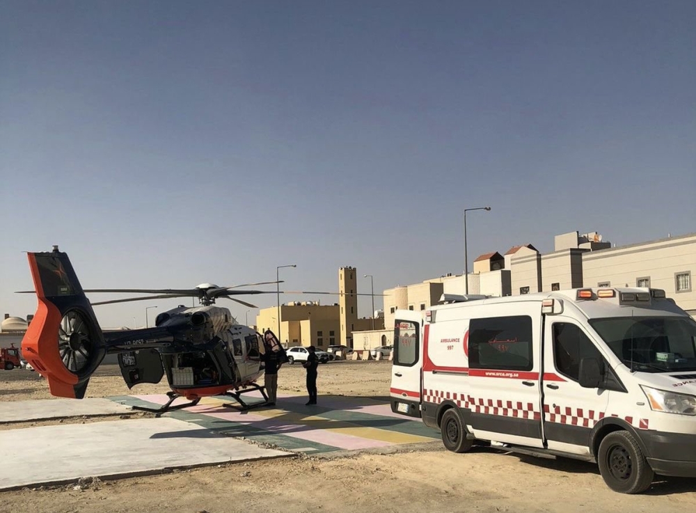 الرياض.. الفرق الإسعافية تباشر حادثًا مروريًا في وقت قياسي بحي المصانع