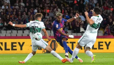 حين يتحدث الطفل وكأنه المخضرم.. لامين يامال يوبّخ لاعبي برشلونة أمام سيلتا