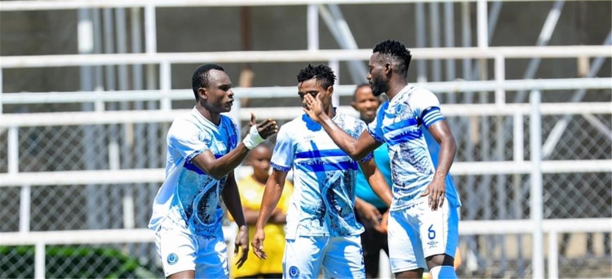 الهلال يتألق ويفوز 2-0 على مولودية الجزائر في دوري أبطال إفريقيا