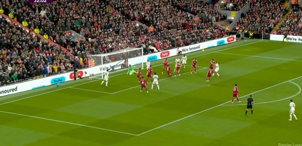 ملخص أهداف مباراة ليفربول ونوتنغهام بالدوري الإنجليزي