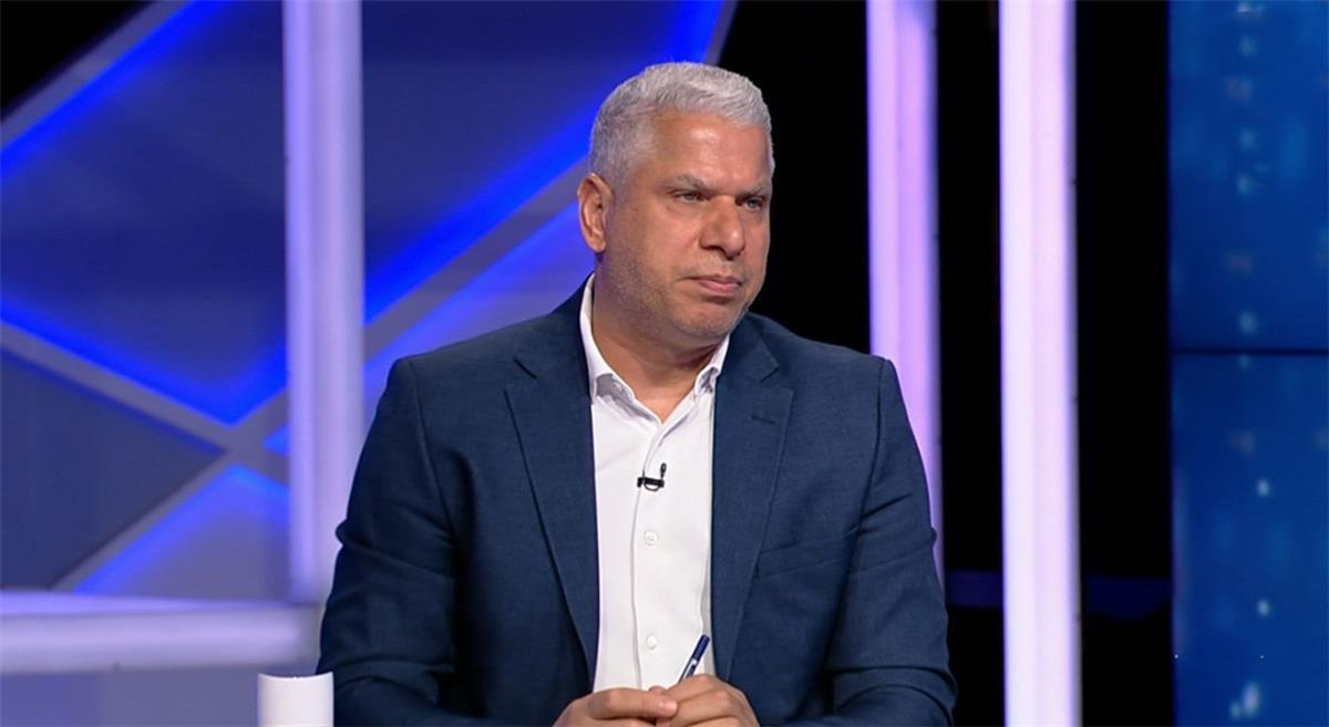 وائل جمعة يشيد بأداء توروب أمام شبيبة القبائل ويحذر المنافسين