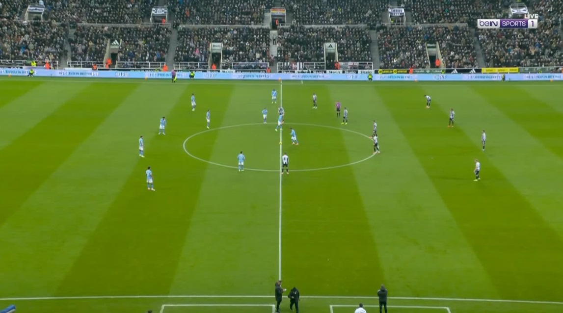 نيوكاسل يهزم مانشستر سيتي 2-1 في الدوري الإنجليزي