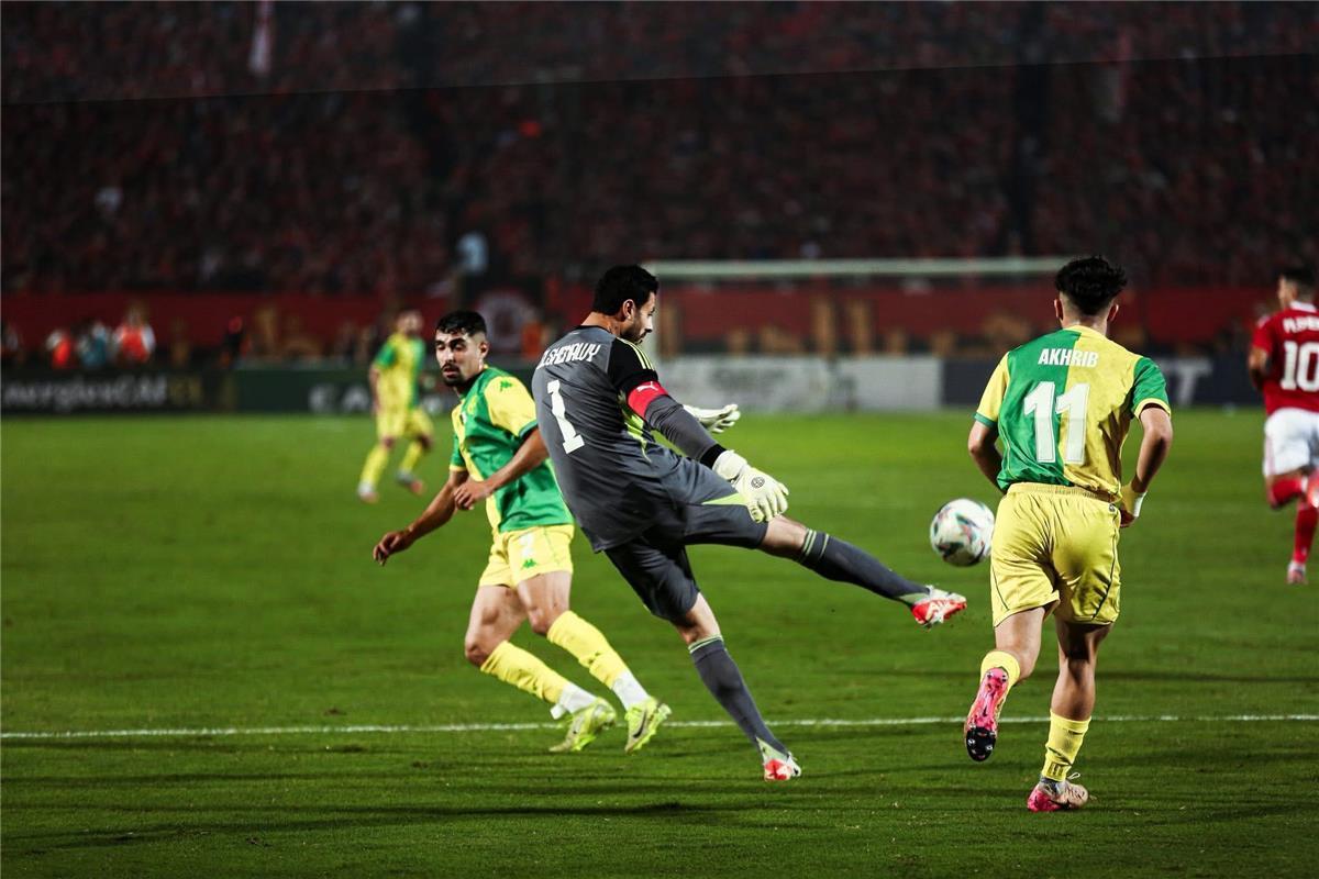 الأهلي يعلن حالة محمد الشناوي بعد مواجهة شبيبة القبائل