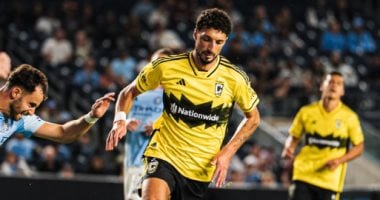 أنس النجار: وسام أبو على أبلغنى بعدم اللعب لغير الأهلى حال العودة لمصر