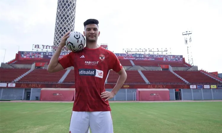 عودة أشرف داري تدريجياً للمران الجماعي مع الأهلي