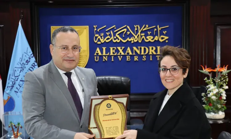 رئيس جامعة الإسكندرية يلتقي وفد “روس أتوم” لبحث التعاون في الطاقة النووية والابتكار