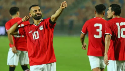 محمد صلاح يحسم موقفه بشأن خوض ودية نيجيريا مع منتخب مصر