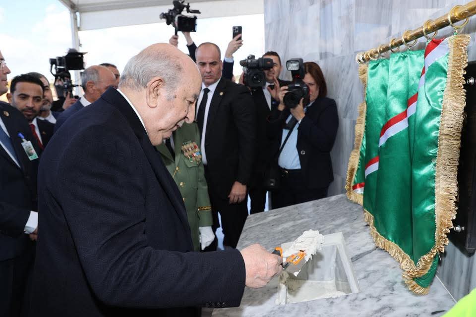 الرئيس تبون يطلق بناء 8050 مسكنًا بصيغة “عدل 3” في قسنطينة