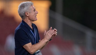 ماذا قال لويس كاسترو قبل رحيله رسميًا عن الوصل الإماراتي؟