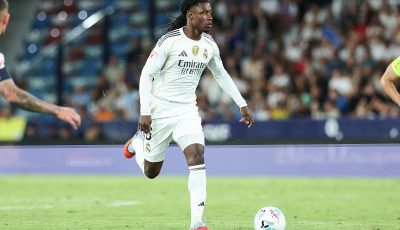 كامافينجا يُربك حسابات ألونسو.. مَن يحل أزمة الجبهة اليمنى في ريال مدريد؟