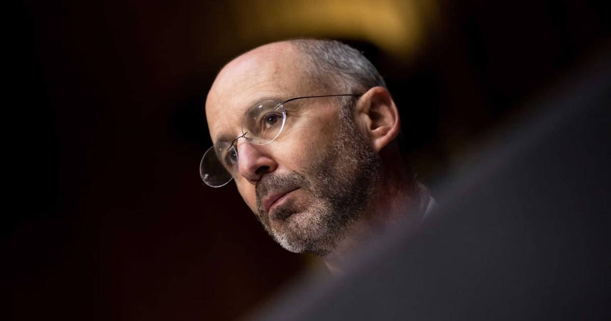 مساعد كلينتون يكشف أسباب تأخر اتفاق غزة عام ونصف ومآلاته