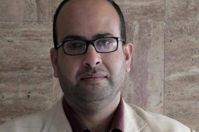 كاتب فلسطيني يؤكد: الجزائر خط أحمر بقضية تفجّر التوترات