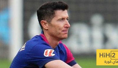 رقم مميز لليفاندوفسكي مع برشلونة