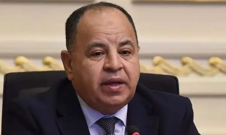 محمد معيط لـ”شريف عامر”: المواطن سيعود إلى وضعه الاقتصادي السابق تدريجيًا