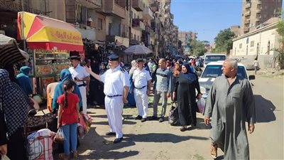 حملة أمنية ومرورية مكبرة بدائرة قسم أول وثاني الفيوم.. تنفيذ أحكام ورفع الإشغالات ومصادرة مخالفات الكافيهات لإعادة الانضباط للشوارع