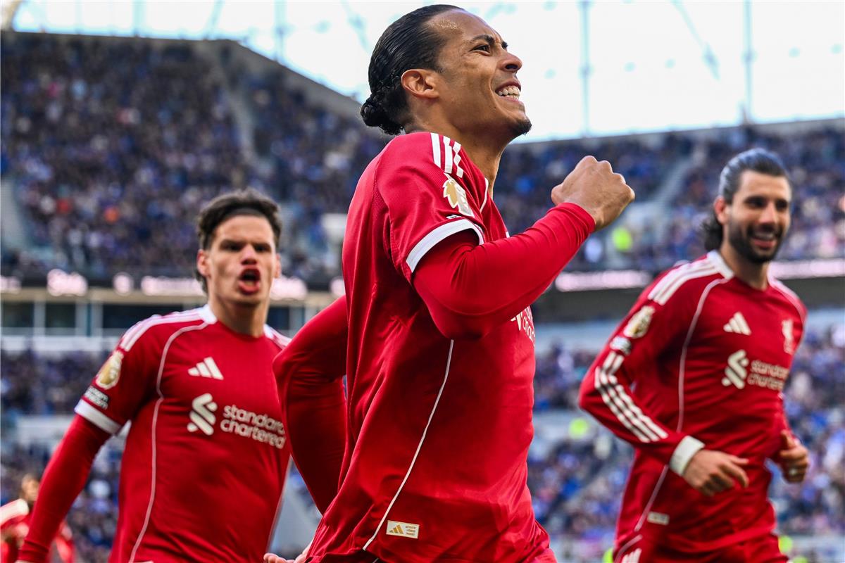 تشكيل ليفربول أمام كريستال بالاس في الدوري الإنجليزي.. موقف محمد صلاح