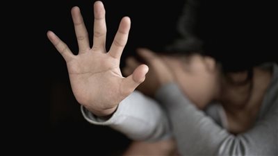 ضبط عاطل بتهمة التحرش بفتاة داخل ميكروباص في أكتوبر