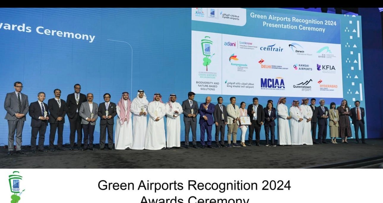 مطارات المملكة تتخطى 100 مطار أوسطي في 2025 في الحياد الكربوني — سبق