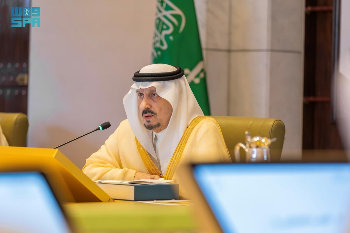 أمير الرياض يقر برنامج حفل تكريم الفائزين بجائزة فيصل بن بندر للتميز والإبداع في دورتها الرابعة