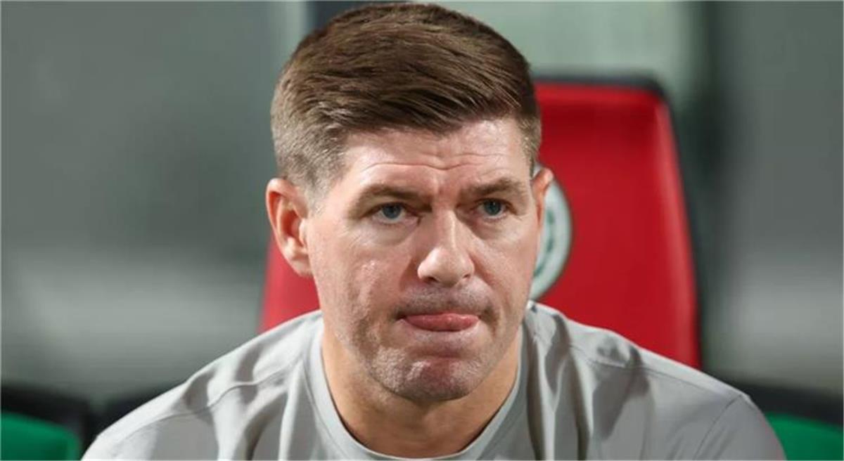 جيرارد: أتمنى عودة لاعب ليفربول السابق إلى أنفيلد.. وصفقة أوليس لن تحدث