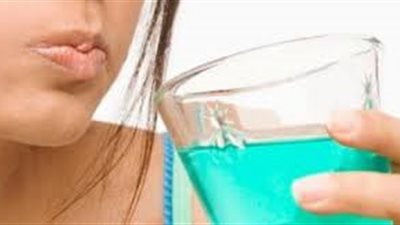 هل يسبب غسول الفم أمراض القلب؟ دراسة توضح الحقيقة