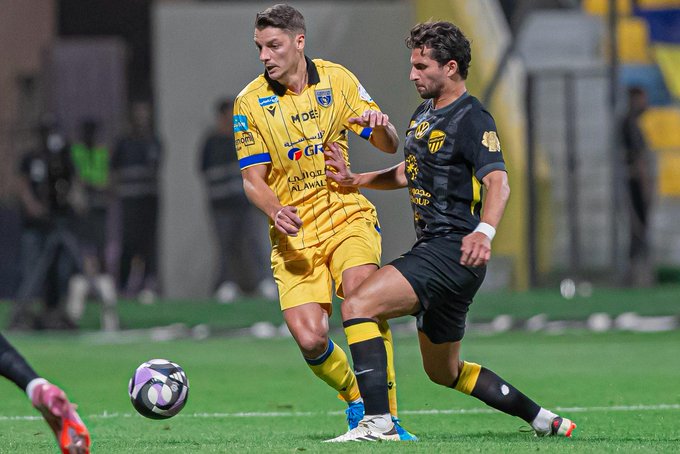 الاتحاد يحسم مواجهة التعاون بثنائية نظيفة ويرتقي إلى 48 نقطة في دوري روشن — سبق