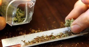 مخدر الإستروكس.. سم الفئران الذي يغتال عقول الشباب وخطط الداخلية لتجفيف منابعه