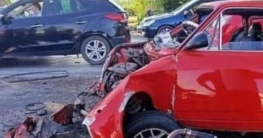 إصابة 10 أشخاص إثر حادث تصادم سيارتين بطريق إسكندرية الصحراوى