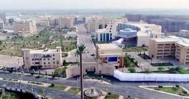 جامعة كفر الشيخ تحتل مراكز متقدمة عالميا.. مصانع وورش عمل واستديوهات لتأهيل الطلاب لسوق العمل.. رئيس الجامعة: تميزنا محليا أوصلنا للعالمية ونحرص على تفعيل المبادرات وخدمة المجتمع والتعاون مع المحافظة.. صورر