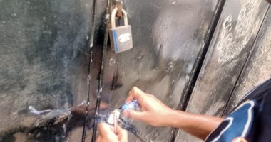 ضربة الكهرباء فى 24 ساعة.. الداخلية تلاحق 978 محلاً خالفوا مواعيد الغلق