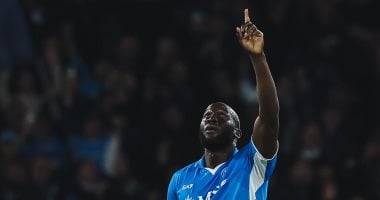 نابولي يوقع عقوبة قاسية على لوكاكو بعد تمرده