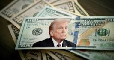 الدولار على مدار الساعة.. 51.65 جنيه سعر شراء الأخضر فى بنك البركة