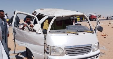 إصابة 5 أشخاص إثر إنقلاب ميكروباص بالطريق الساحلى بالبحيرة
