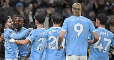 مان سيتى ضد آرسنال.. السيتزنز يتقدم 1-0 بعد 15 دقيقة عبر ريان شرقى