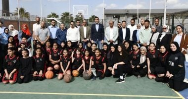 وزير الرياضة ومحافظ الجيزة يفتتحان مركز التنمية الشبابية بالشيخ زايد