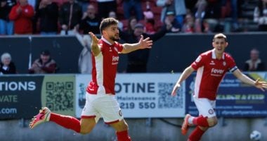 سام مرسى يسجل فى خسارة بريستول سيتى أمام نورويتش سيتى 4 – 2