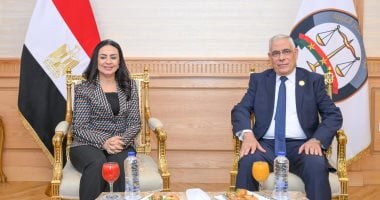 النيابة العامة توقع بروتوكول تعاون لدعم الفئات الأولى بالرعاية.. صور