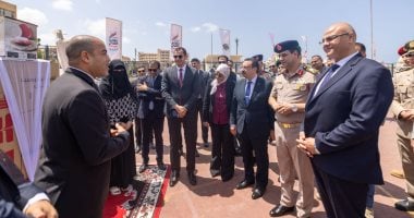 صندوق تحيا مصر يوزع 41 ألف قطعة ملابس و1500 كرتونة مواد غذائية بالاسكندرية