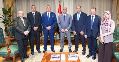 وزير العمل لنقيب المحامين: قانون العمل الجديد يدعم العدالة الناجزة