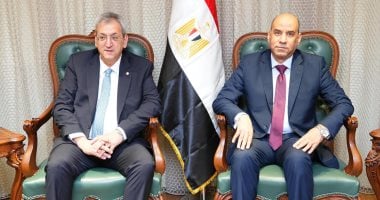 وزير العمل يبحث مع نظيره القبرصى تفعيل مذكرة تفاهم تنقل الأيدى العاملة