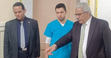 نائب رئيس جامعة الأزهر فى جولة مفاجئة بمستشفيى الحسين والزهراء الجامعيين