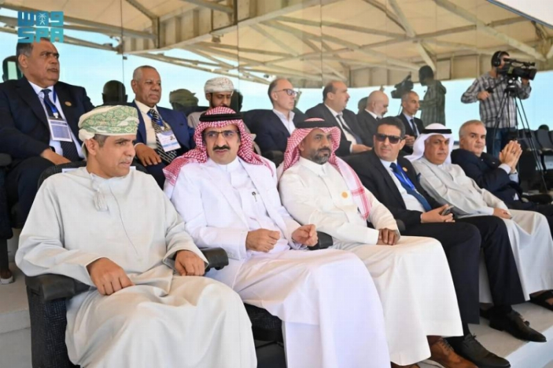 السفير الصقر يحضر افتتاح منافسات البطولة العربية الـ21 لألعاب القوى للشباب والشابات