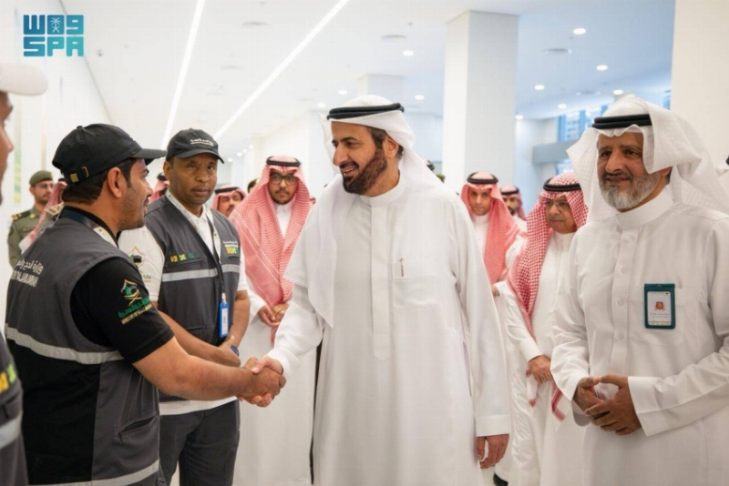 الربيعة يتفقد استعدادات منفذ الحديثة لاستقبال الحجاج