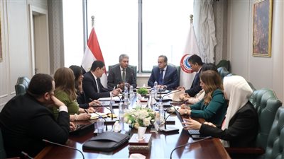 وزيرا الصحة والسياحة يبحثان استراتيجية تكاملية للارتقاء بالخدمات الطبية للسائحين وتعزيز تنافسية السياحة الصحية