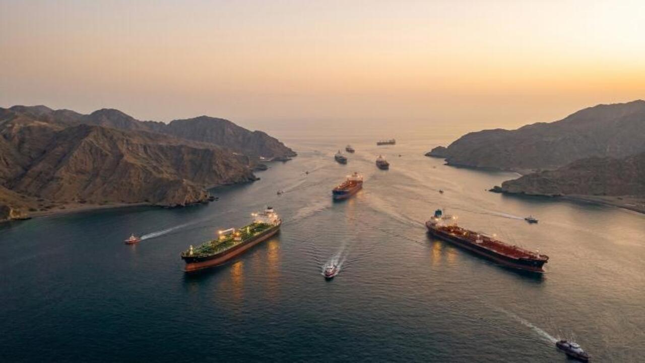 عاجل.. إيران تعلن فتح مضيق هرمز للجميع بشروط عراقجي