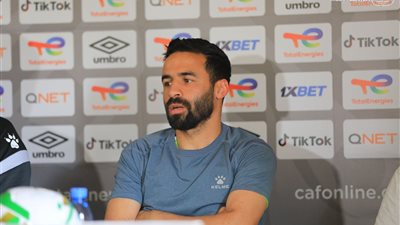 جيل أبو تريكة وبركات لا يُقارن بلاعبي الأهلي الحاليين