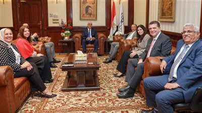 جهاز تنمية المشروعات يضخ 300 مليون جنيه لتمويل المشروعات متناهية الصغر عبر «تمكين»