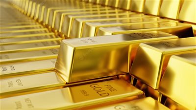 سعر الذهب الآن يواصل التماسك.. لماذا تستقر الأسعار عند مستويات مرتفعة؟