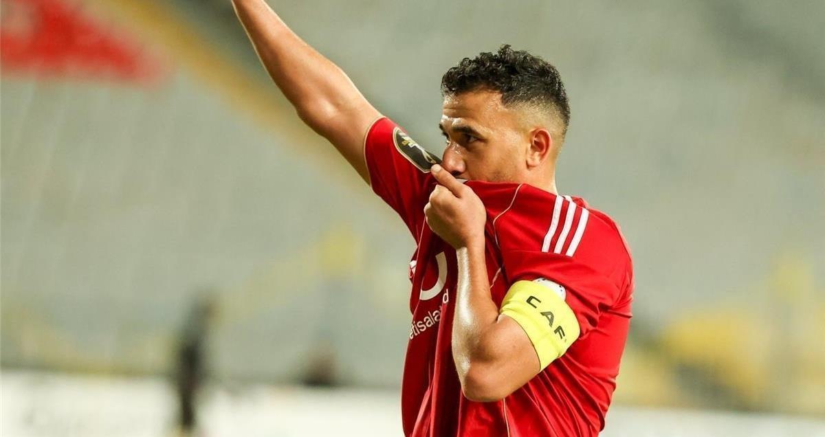فيديو | تريزيجيه يهدر ركلة جزاء لـ الأهلي أمام الزمالك